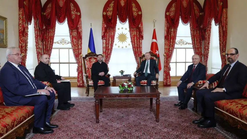 Zelenskiy İstanbul’da! Cumhurbaşkanı Erdoğan ile kritik görüşme başladı - Fotoğraf 2