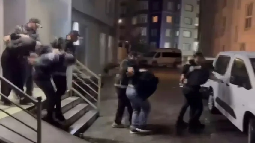 Nevzat Aydın’a 1 milyon avroluk şantaj! Oğluna yönelik ölüm tehdidi sonrası 8 gözaltı - Fotoğraf 2