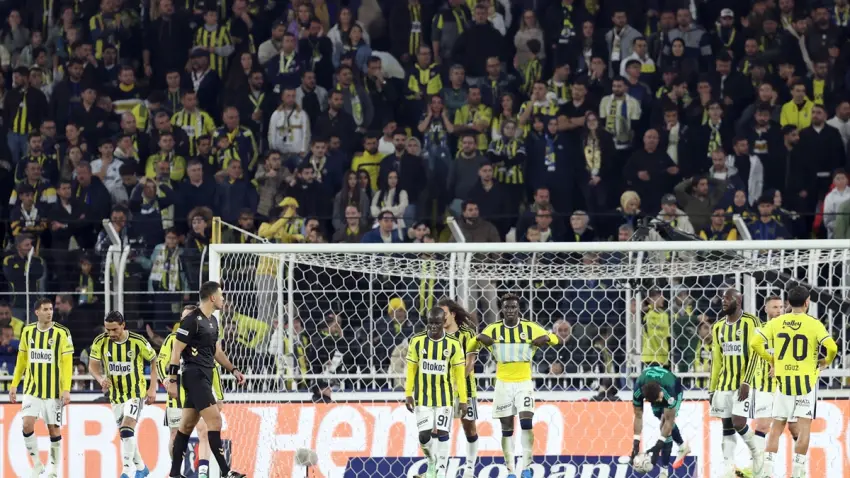 Göztepe'den Kadıköy çıkarması! Fenerbahçe'yi 2-1 mağlup etti - Fotoğraf 5