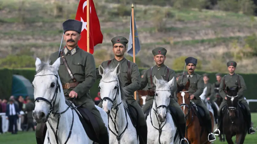 Ankara'da büyük yarış heyecanı! Cumhurbaşkanlığı Koşusu'nun kazananları belli oldu - Fotoğraf 2