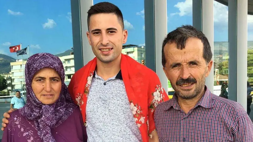 Yüksekova’da hudut geçişine müdahale: Piyade Sözleşmeli Er Yusuf Sait Ünlü şehit oldu - Fotoğraf 2