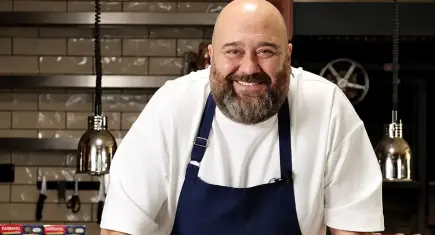 Şef Somer Sivrioğlu'nun dev vergi borcu ortaya çıktı! Restoranına kayyım atandı