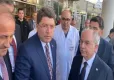 Adalet Bakanı Tunç’tan bıçaklanan müfettişe hastanede ziyaret haberinin görseli