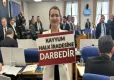 CHP’li Gökçen’den ‘Kayyum’ tepkisi: Mücadeleden vazgeçmiyoruz haberinin görseli