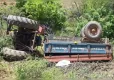 Devrilen traktörün altında kalan sürücü yaşamını yitirdi haberinin görseli