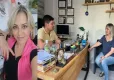 Bıçaklanarak öldürülen Demet'in ablası: Kardeşimi öldürüp, fotoğrafını attı haberinin görseli