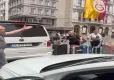Trafikte gergin anlar: Bagaj indirme tartışması kavgaya dönüştü haberinin görseli