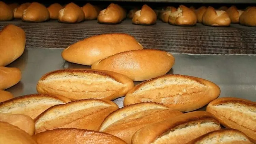 Fırıncılar Odası Başkanı açıkladı: Ekmeğe zam gelecek mi? haberinin görseli