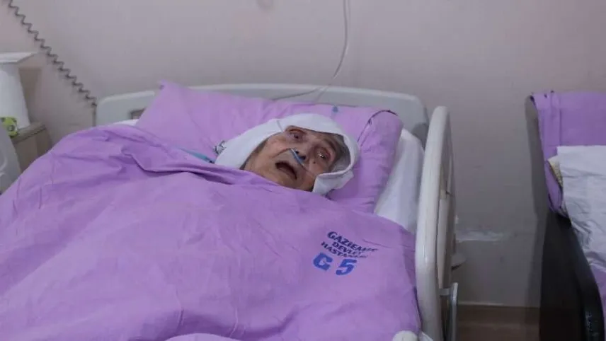 Önce en sevdiği torunu şehit oldu, sonra depreme yakalandı haberinin görseli