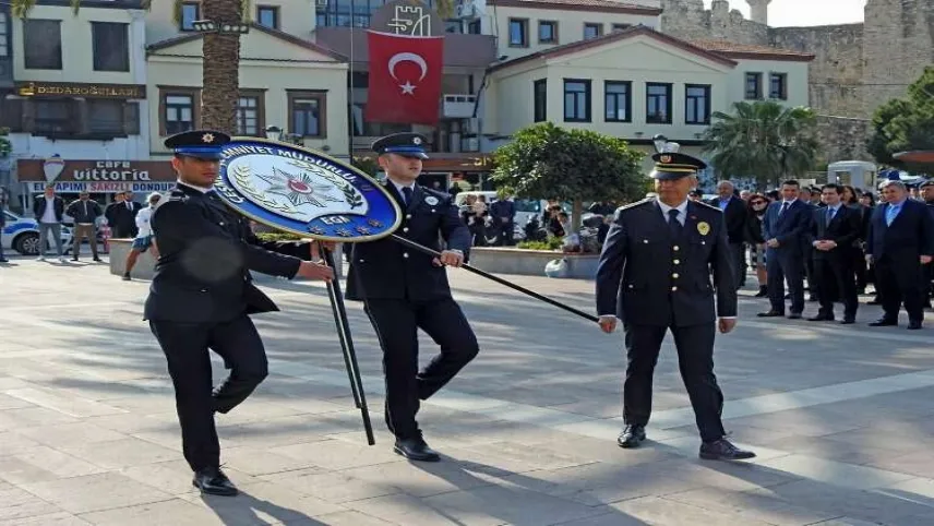 Polis Teşkilatı'nın kuruluş yıldönümü Çeşme'de kutlandı haberinin görseli