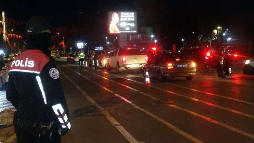 Âşıkların şehri Uşak'ta güven uygulaması gerçekleşti haberinin görseli