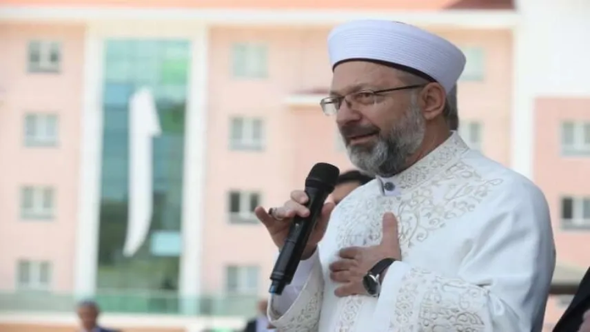 Diyanet Başkanı Erbaş, İmam Hatiplerin amacını anlattı haberinin görseli