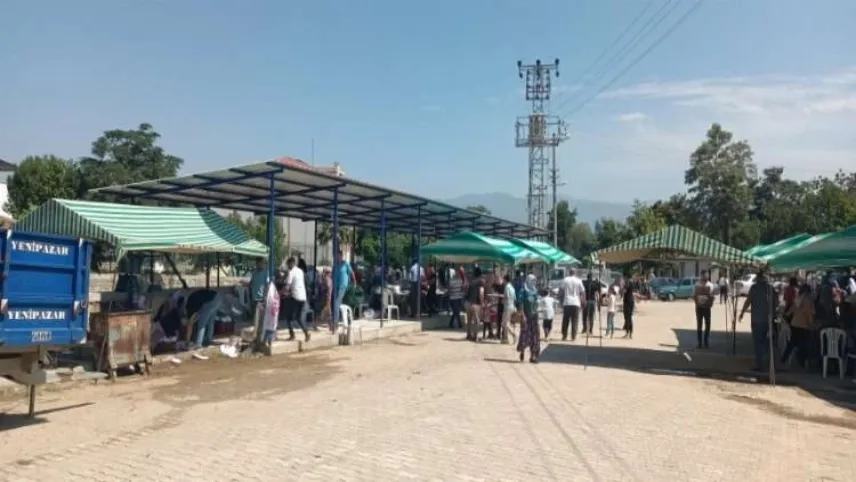 Yenipazar'da cemiyet alanı açıldı haberinin görseli