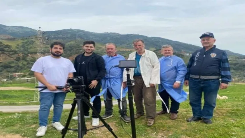 Sosyal medyada başlayan ‘günlük aşklara’ sitem etti haberinin görseli