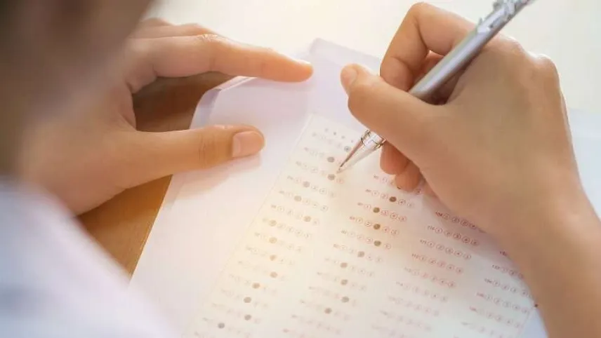 Uzmanından YKS'ye girecek öğrenci ve ailelere tavsiyeler haberinin görseli