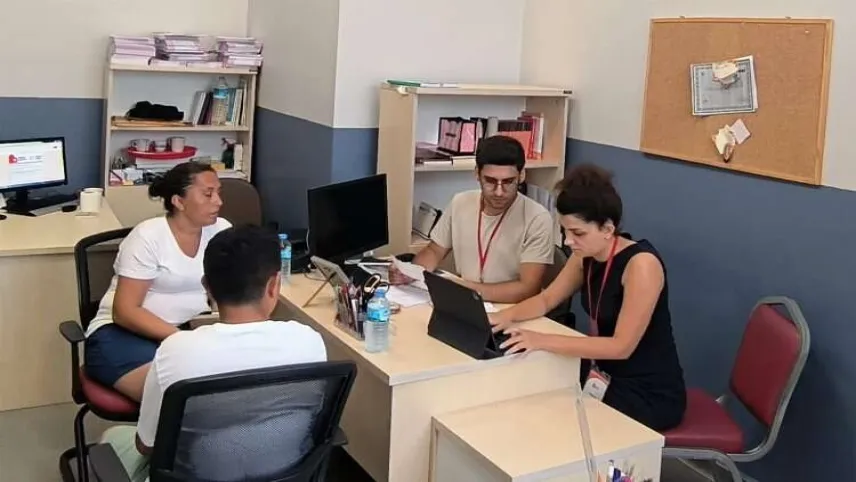 Bayraklı Belediyesi, YKS’de tercih desteği sağlayacak haberinin görseli