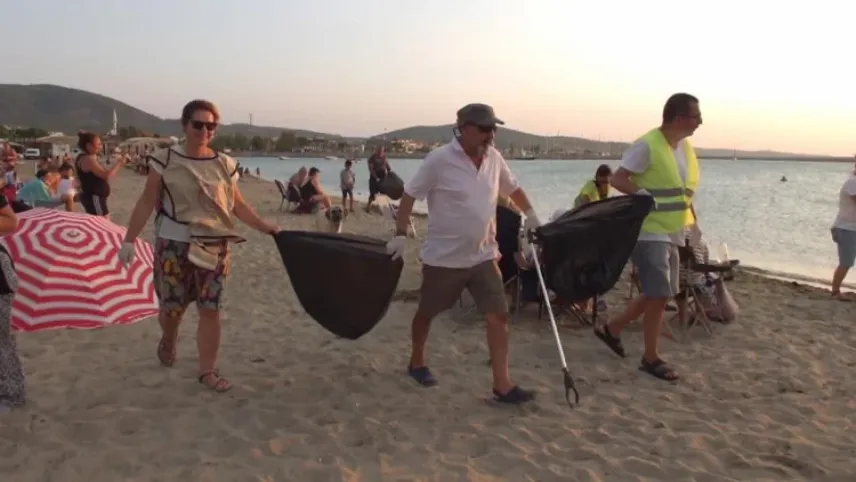 Balıkesir'in plajlarını temizlediler haberinin görseli