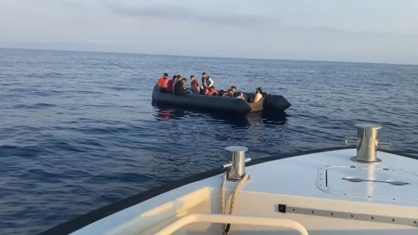 Bodrum'da düzensiz göçmenler kurtarıldı haberinin görseli