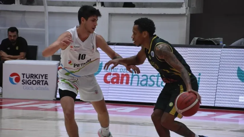 Aliağa Petkimspor, Manisa Büyükşehir'e yenildi haberinin görseli