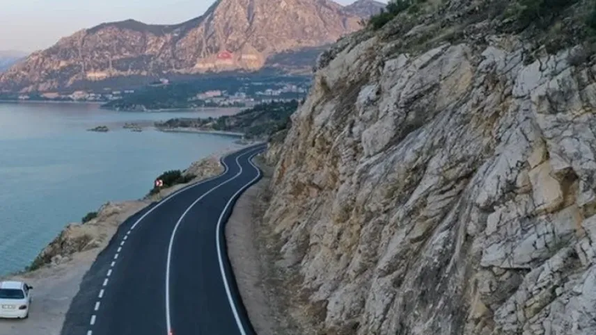 Denizli İzmir arası kaç km? Tren ile ulaşım var mı? haberinin görseli
