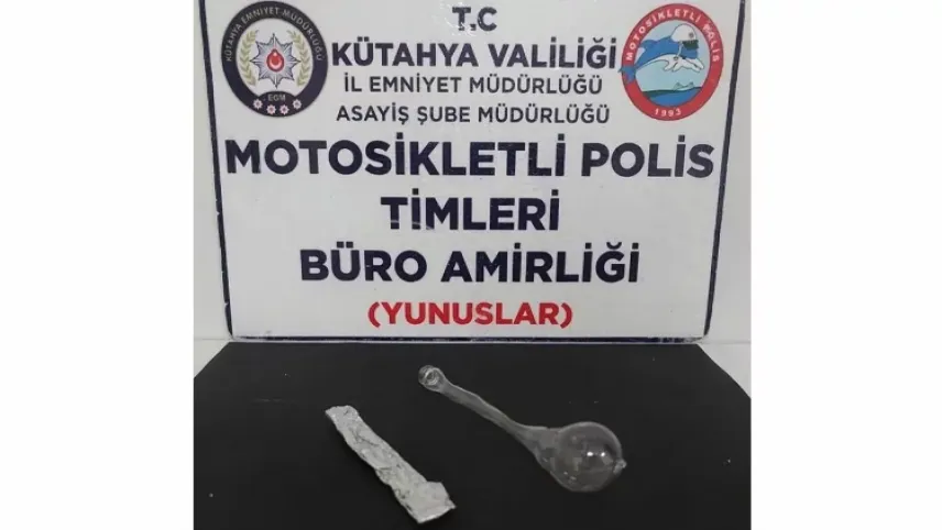 Kütahya’da şüpheli araçtan uyuşturucu çıktı haberinin görseli