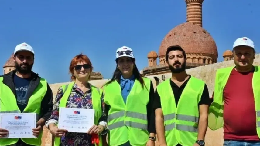 Ağrı'da temizlik kampanyası başladı haberinin görseli