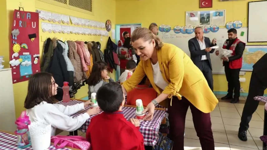 Beslenme Saati projesi çocuklara ulaşıyor haberinin görseli