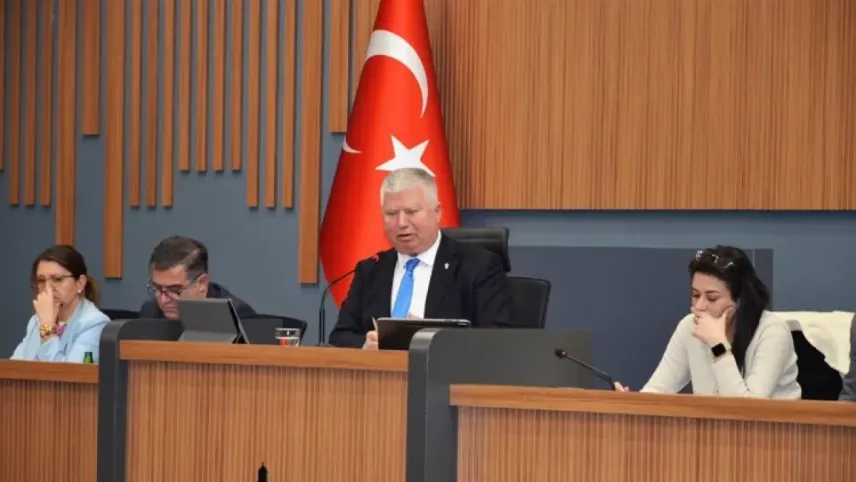 ‘Çöp’ polemiği sil baştan: Mecliste tansiyon yine yükseldi haberinin görseli
