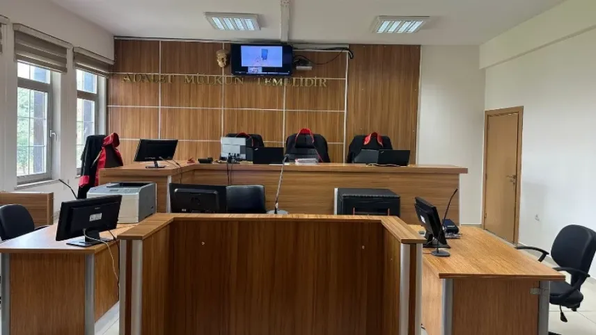 Bitlis'in Tatvan Adalet Sarayı’nda ilk duruşma yapıldı haberinin görseli