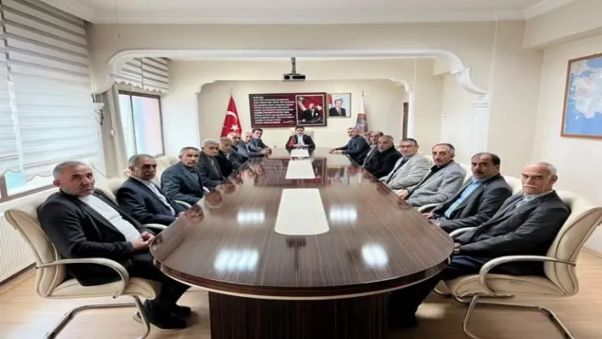 Van'da Muhtarlar Günü törenle kutlandı haberinin görseli