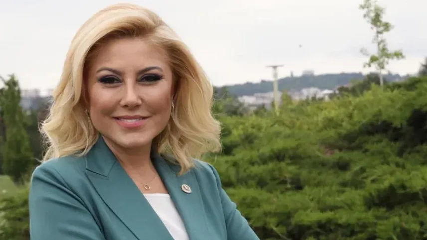 İzmir’in istihdamına AK Parti imzası atıldı haberinin görseli