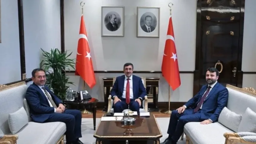 Karabük'te AK Partili vekiller bakanlarla görüştü haberinin görseli