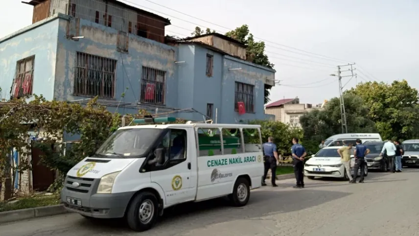 Adana’da korkunç olay: Karısını baltayla öldürdü haberinin görseli