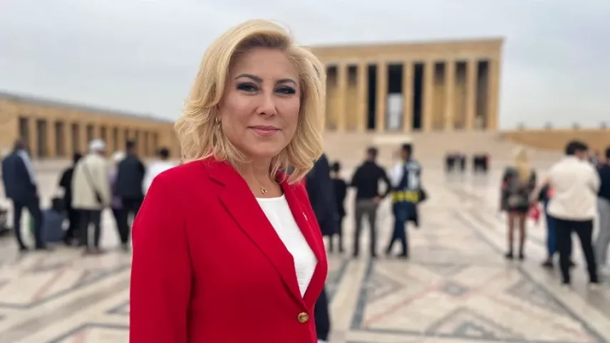 Şebnem Bursalı: Siyasetin en önemli öznesi kadınlardır haberinin görseli