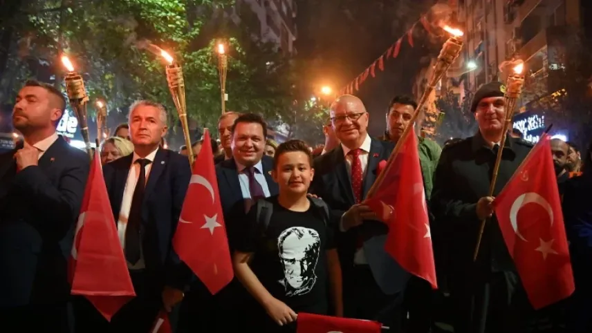 Manisa’da 100. yıl coşkusu haberinin görseli