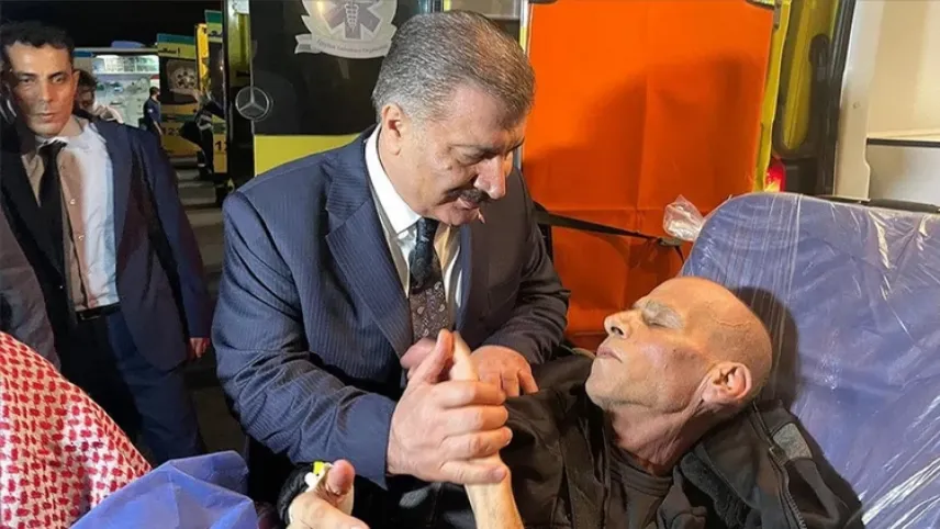 Gazzeli hastaları Türkiye'ye getirecek uçak Mısır'dan havalandı haberinin görseli