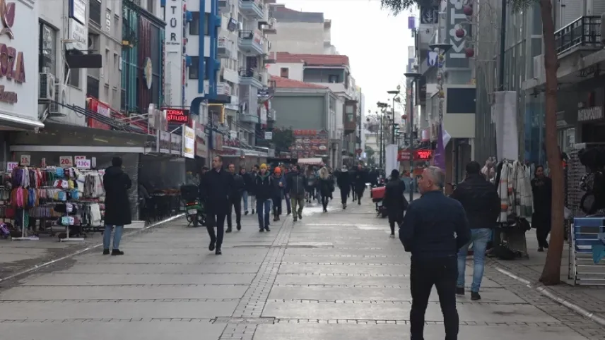 İzmirli esnaf dükkan açamıyor: 1 Milyon TL zarar, ne olacak bilmiyoruz haberinin görseli