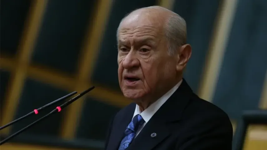 Devlet Bahçeli’den CHP lideri Özgür Özel’e sert tepki haberinin görseli