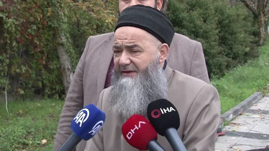 Cübbeli Ahmet Hoca hakaret suçlamasıyla ifade verdi haberinin görseli