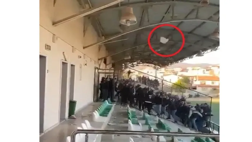 Amatör maçta gerginlik: Koltuklar havada uçuştu haberinin görseli
