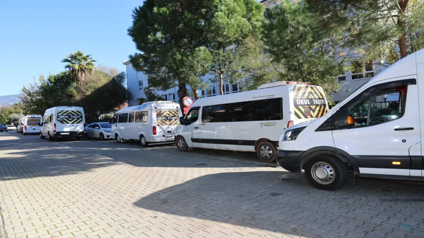 Muğla’da servis şoförleri zor durumda haberinin görseli