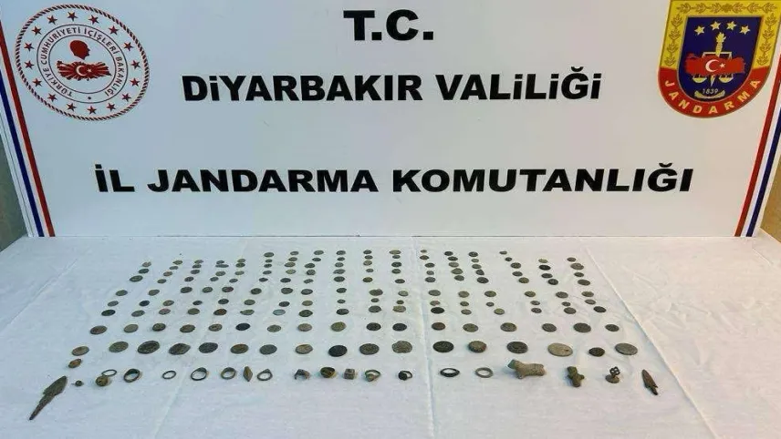 Diyarbakır’da tarihi eser operasyonu haberinin görseli