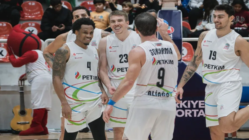 Aliağa Petkimspor, Büyükçekmece'yi konuk ediyor haberinin görseli