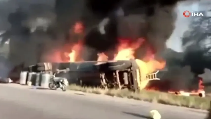 Liberya'da yakıt tankeri patladı: 40 ölü haberinin görseli