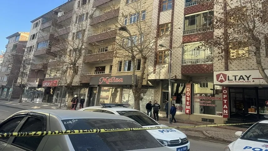 Malatya'da riskli cadde trafiğe kapatıldı haberinin görseli