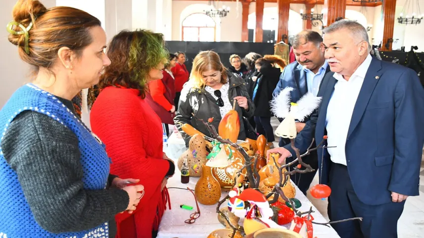 Tekin’den üreten kadınlara destek haberinin görseli