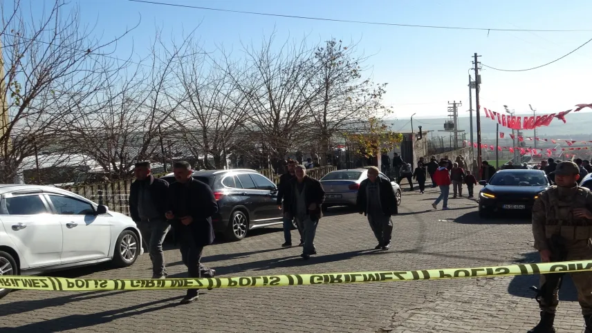 Diyarbakır Kocaköy'de lisede kavga: Veliler de dahil oldu haberinin görseli