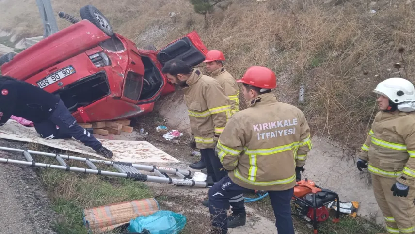 Kırıkkale'de feci kaza: Baba öldü, oğlu ağır yaralandı haberinin görseli