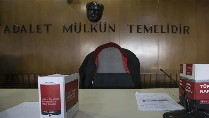 Emekli avukatı dolandıranlara rekor ceza haberinin görseli