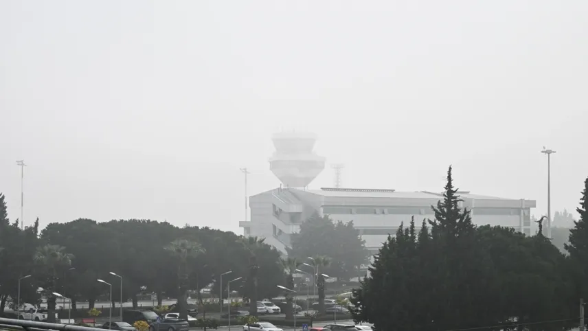 İzmir haber: İzmir'de uçuşlar iptal haberinin görseli